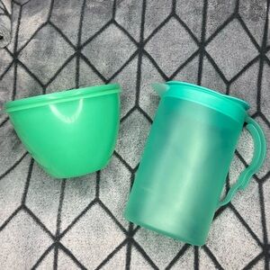 Tupperware Jadeite Slimline Pitcher Impressions & Crisp It Lettuce Keeper X